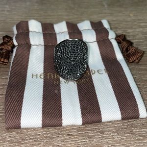 Henri Bendel black cocktail ring - Size 8